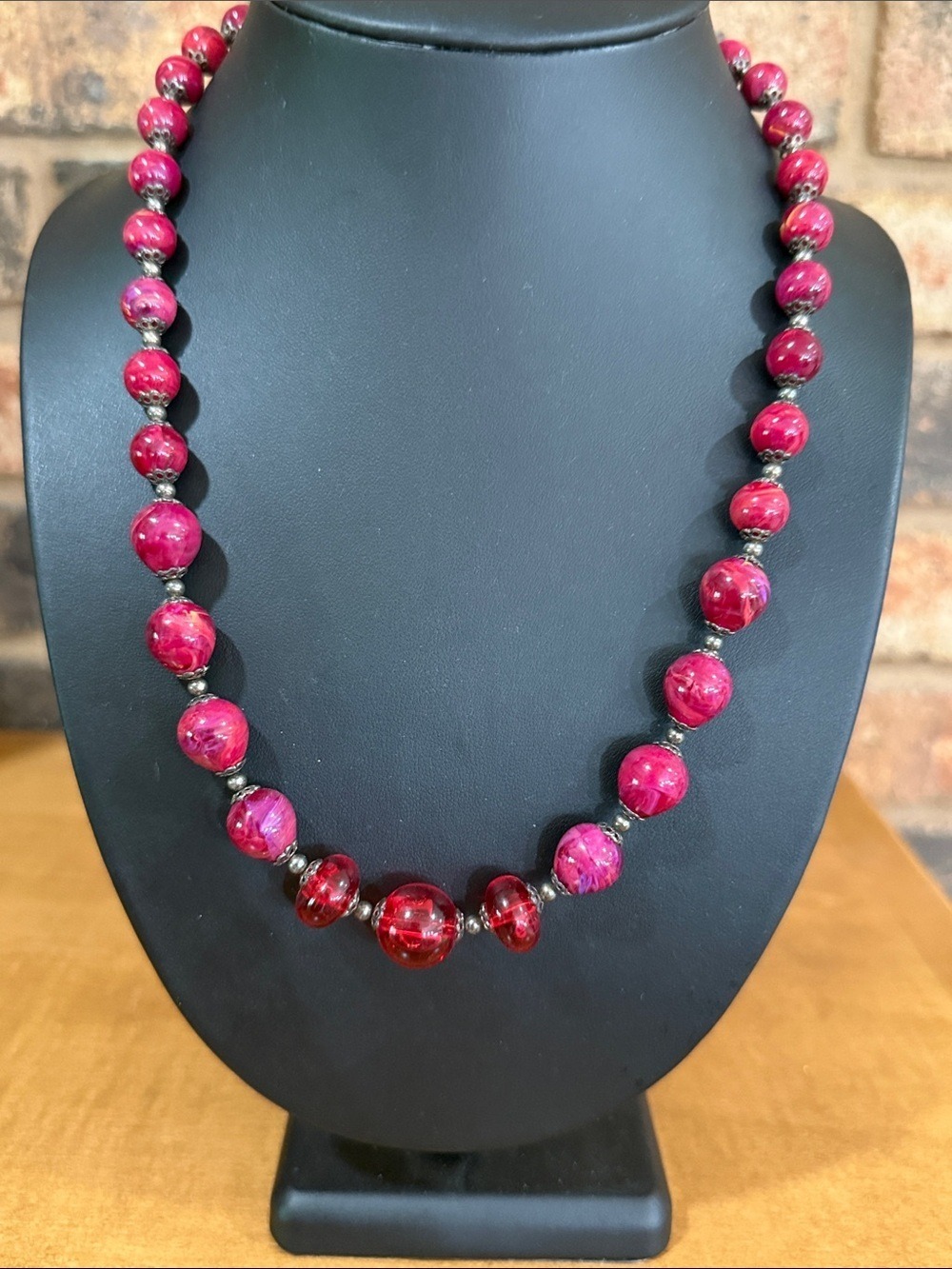 Vintage Burgandy wine swirl and red beads with silver tone caps necklace